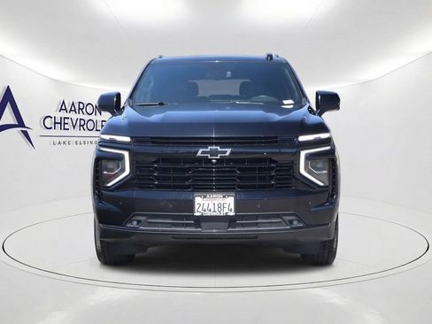 Used 2025 Chevrolet Suburban RST w/ Comfort Package RWD image 2