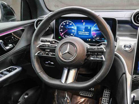 Certified 2026 Mercedes-Benz GLC 300 image 10