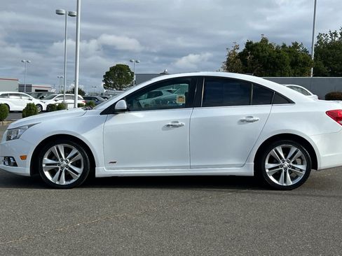 Used 2014 Chevrolet Cruze LTZ w/ RS Package FWD image 9