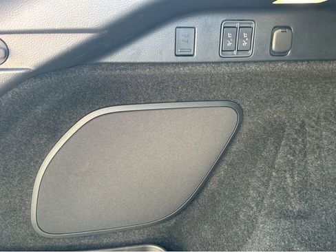 Certified 2025 Lexus RX 450h AWD w/ Luxury Package image 20