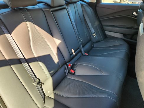 Certified 2025 Acura TLX w/ Technology Package image 17