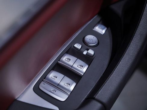 Used 2023 BMW X3 sDrive30i w/ Convenience Package image 17