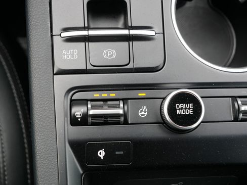 Used 2023 Kia K5 GT-Line image 28