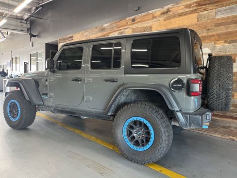 Used 2022 Jeep Wrangler Unlimited Sport AWD/4WD image 13