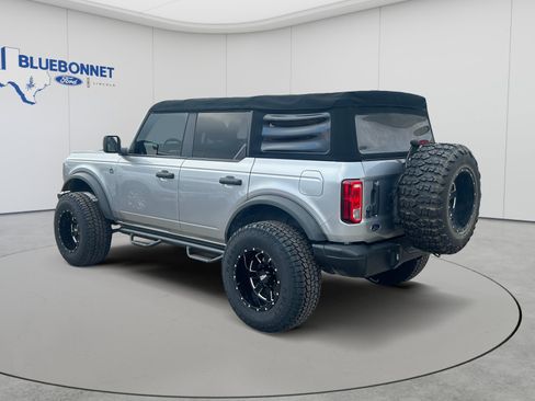 Used 2021 Ford Bronco Black Diamond AWD/4WD image 7