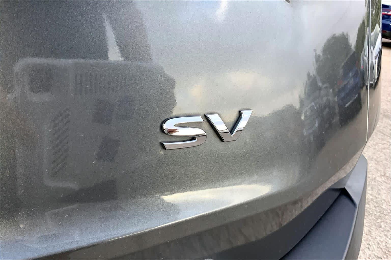 Used 2023 Nissan Rogue SV FWD image 10
