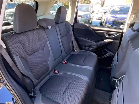 Certified 2023 Subaru Forester Premium image 17