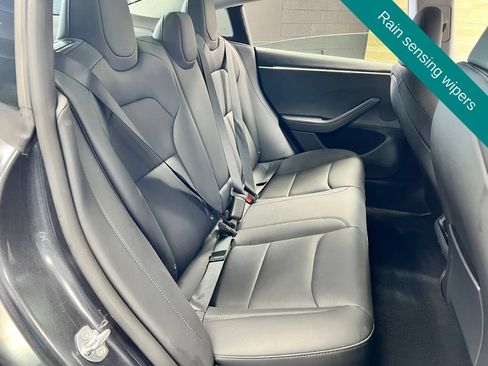Used 2025 Tesla Model 3 Long Range RWD image 12