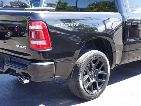 Used 2023 RAM 1500 Laramie AWD/4WD image 11