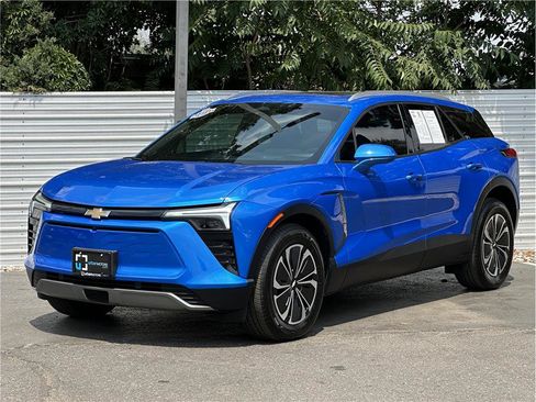 Used 2024 Chevrolet Blazer EV LT AWD/4WD image 6