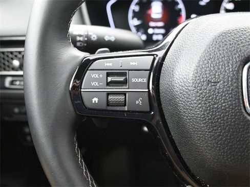 Used 2023 Honda Civic Sport image 26