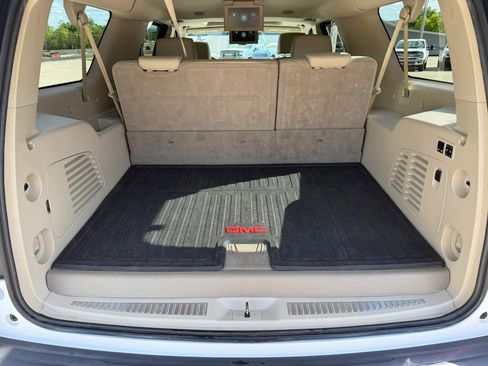 Used 2017 GMC Yukon XL Denali w/ Open Road Package image 46