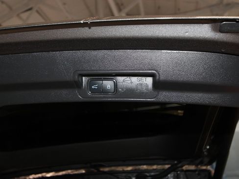 Used 2025 Ford Explorer ST-Line w/ Premium Package AWD/4WD image 43
