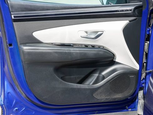 Certified 2024 Hyundai Tucson Limited FWD image 11