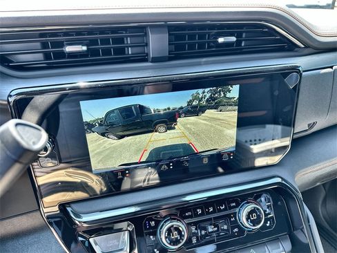 New 2026 GMC Sierra 2500 AT4 w/ AT4 Premium Plus Package image 29