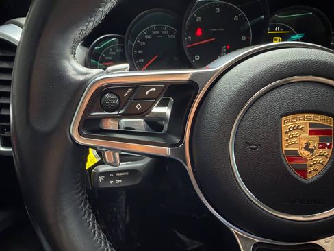 Used 2016 Porsche Cayenne Diesel AWD/4WD image 23