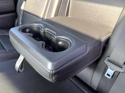 Used 2020 Chevrolet Silverado 1500 LT Trail Boss image 31