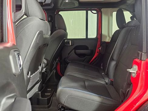 Used 2024 Jeep Wrangler Unlimited Rubicon 4xe w/ Convenience Group image 18