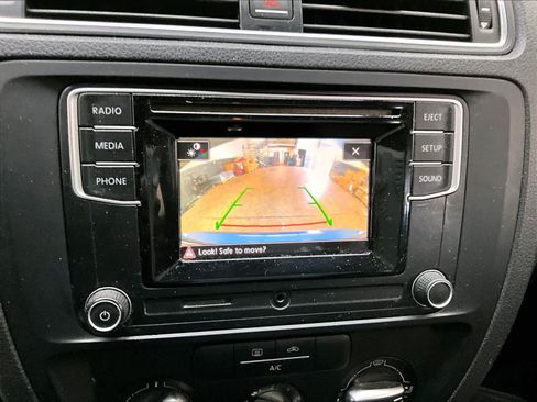Used 2017 Volkswagen Jetta S FWD image 19