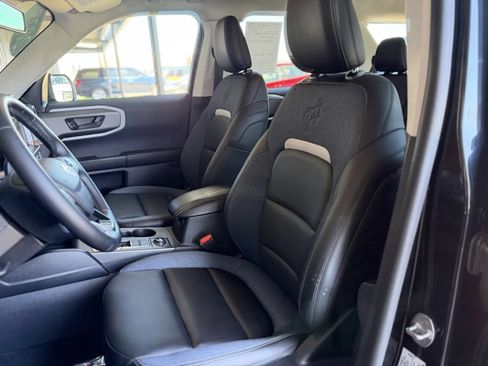 Used 2025 Ford Bronco Sport Outer Banks AWD/4WD image 15