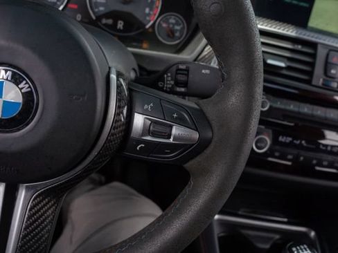 Used 2018 BMW M3 RWD image 20