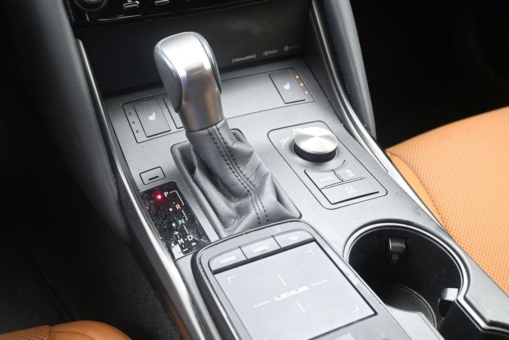 Used 2025 Lexus IS 350 F Sport RWD image 24