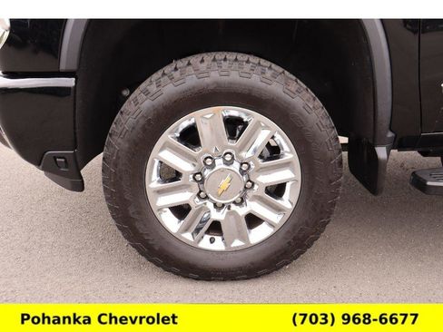 Certified 2024 Chevrolet Silverado 2500 High Country w/ Technology Package AWD/4WD image 30