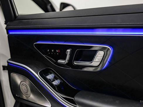 Used 2022 Mercedes-Benz S 580 4MATIC Sedan image 99