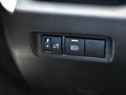 Used 2024 Toyota RAV4 LE AWD/4WD image 30
