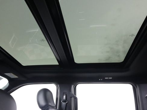 Used 2020 Ford F150 Lariat w/ Equipment Group 502A Luxury image 29