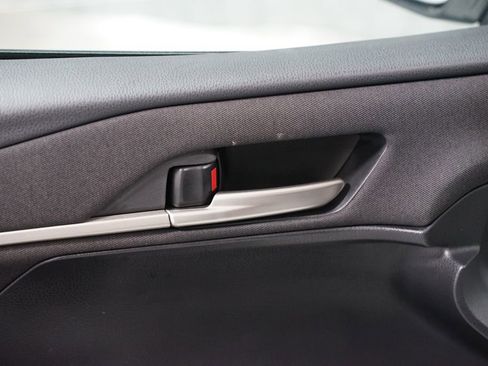 Certified 2025 Toyota Camry LE image 32