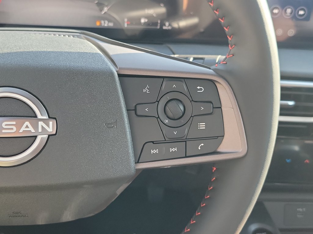 New 2027 Nissan Sentra SR w/ Floor Mat Package FWD image 7