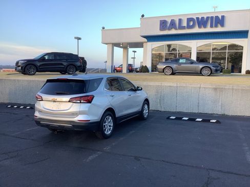 Used 2022 Chevrolet Equinox LT image 7