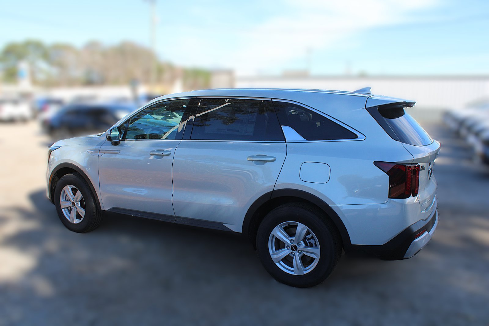 New 2026 Kia Sorento LX FWD image 13