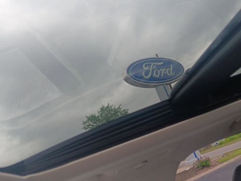 Used 2013 Ford Escape Titanium w/ Parking Technology Pkg AWD/4WD image 21