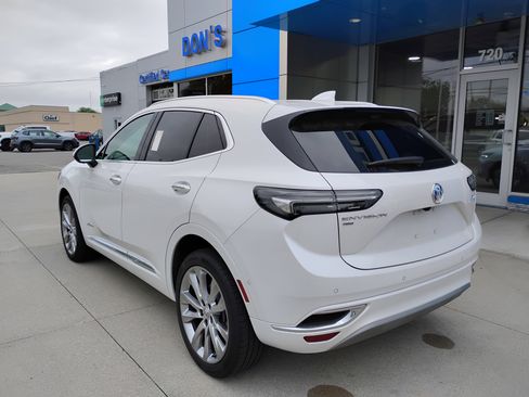 Used 2023 Buick Envision Avenir AWD/4WD image 2