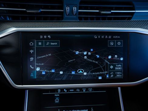 Used 2024 Audi RS 6 performance image 46