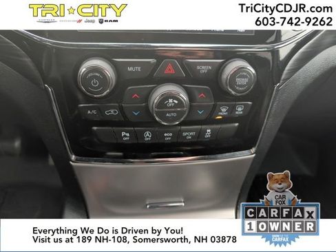 Used 2019 Jeep Grand Cherokee Altitude image 23