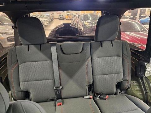 Used 2020 Jeep Wrangler Unlimited Rubicon AWD/4WD image 12