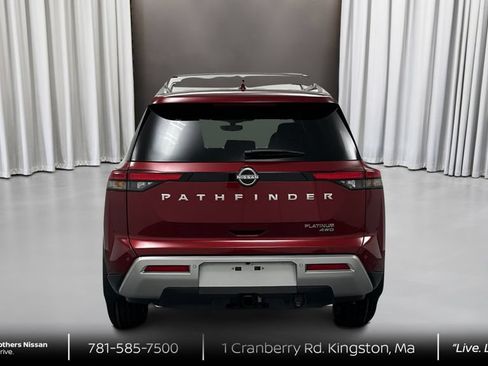 Certified 2024 Nissan Pathfinder Platinum AWD/4WD image 6
