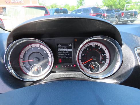Used 2012 Dodge Grand Caravan Crew w/ Crew Value Pkg FWD image 14