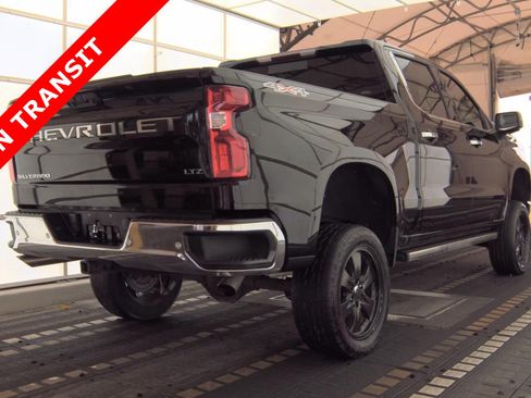 Used 2023 Chevrolet Silverado 1500 LTZ w/ LTZ Convenience Package II AWD/4WD image 4