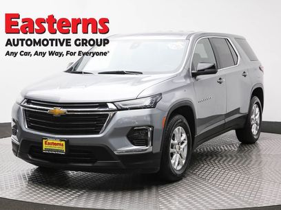 Used 2023 Chevrolet Traverse LS