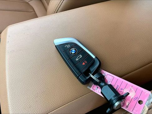 Used 2023 BMW i4 eDrive40 w/ Premium Package RWD image 13