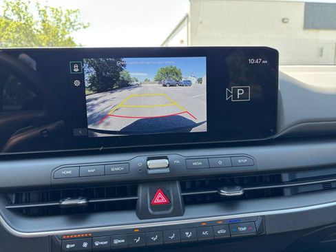 Used 2025 Kia K4 FWD image 23