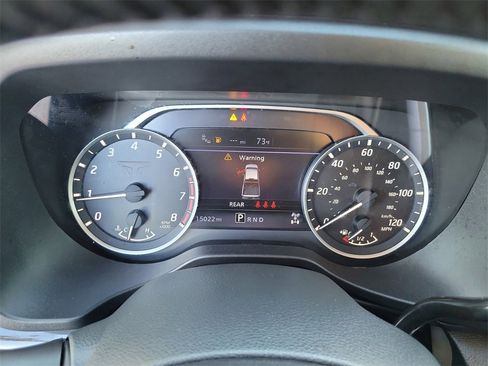 Used 2024 Nissan Titan SV w/ SV Convenience Package image 19