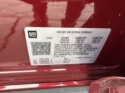 Used 2023 Buick Encore GX Select w/ Sport Touring Package image 32