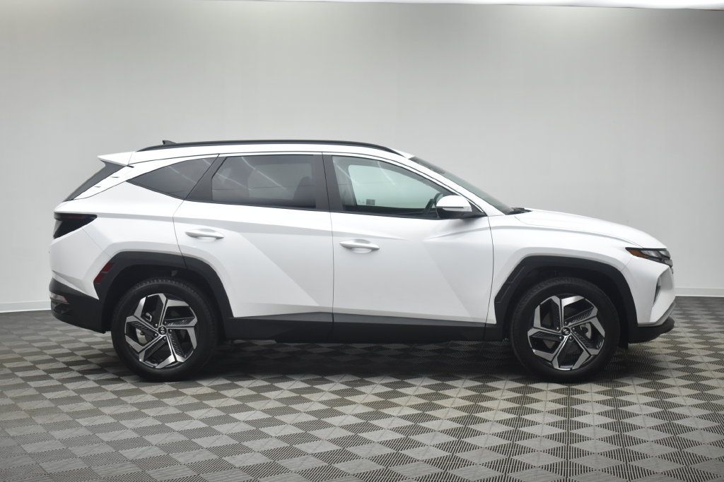 Used 2024 Hyundai Tucson SEL w/ Convenience Package AWD/4WD image 9