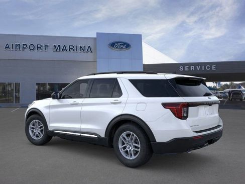 New 2025 Ford Explorer Active image 5