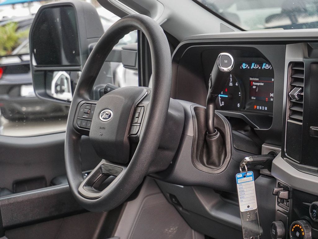 New 2025 Ford F350 XL RWD image 15